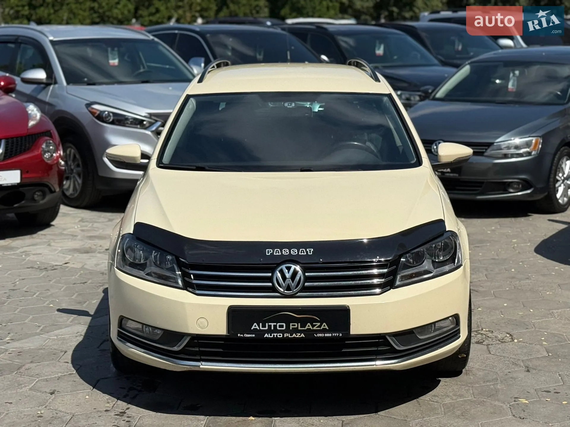 2014 Volkswagen Passat - мініатюра 2