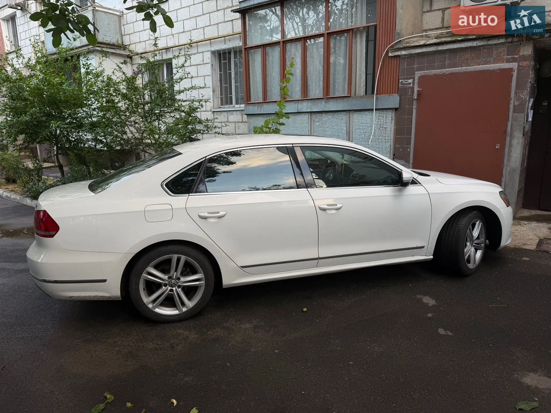 2014 Volkswagen Passat - мініатюра 3