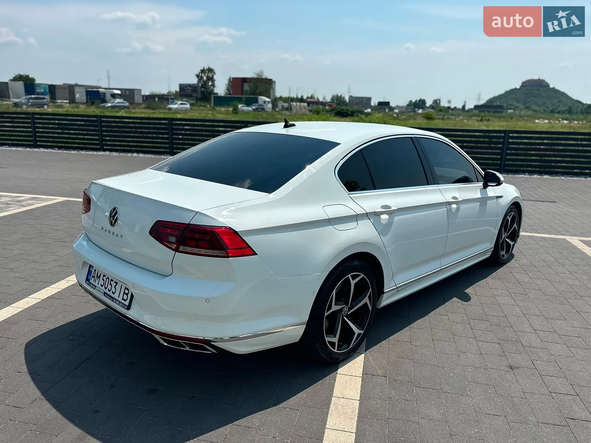 2021 Volkswagen Passat - мініатюра 4