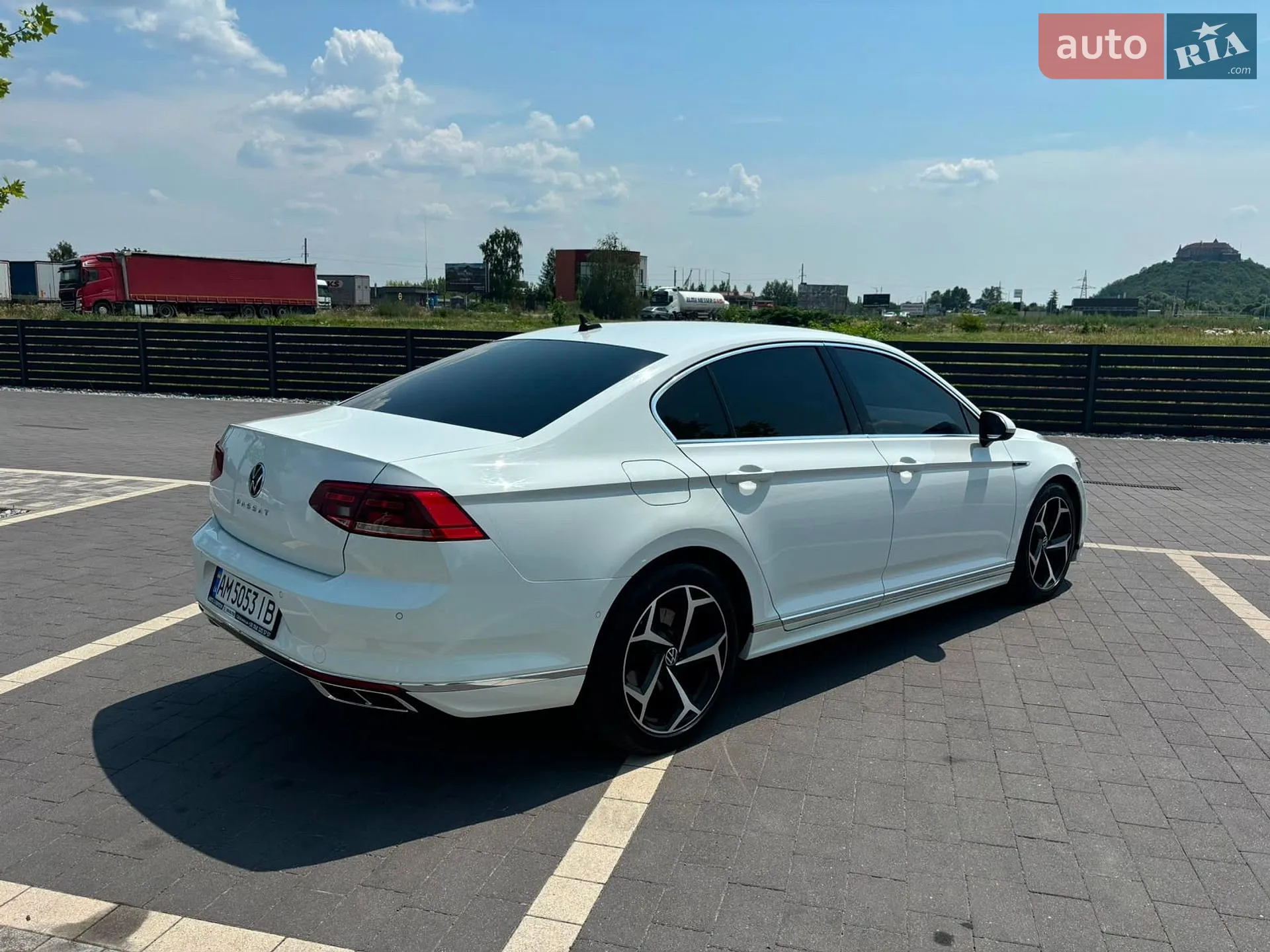 2021 Volkswagen Passat - мініатюра 16