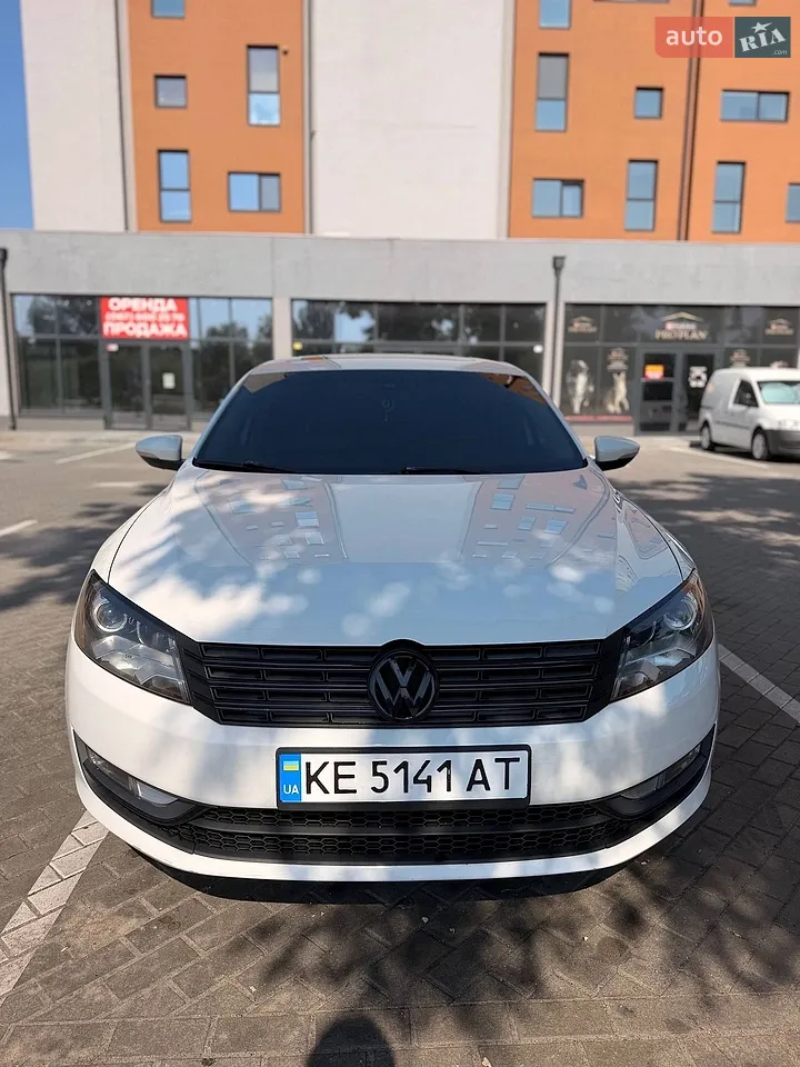 2012 Volkswagen Passat - мініатюра 18