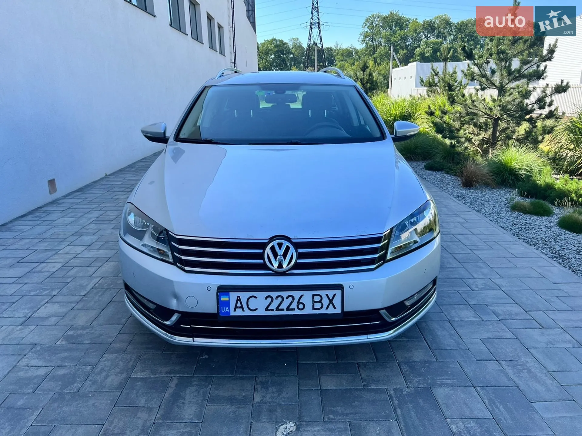 2011 Volkswagen Passat - мініатюра 2