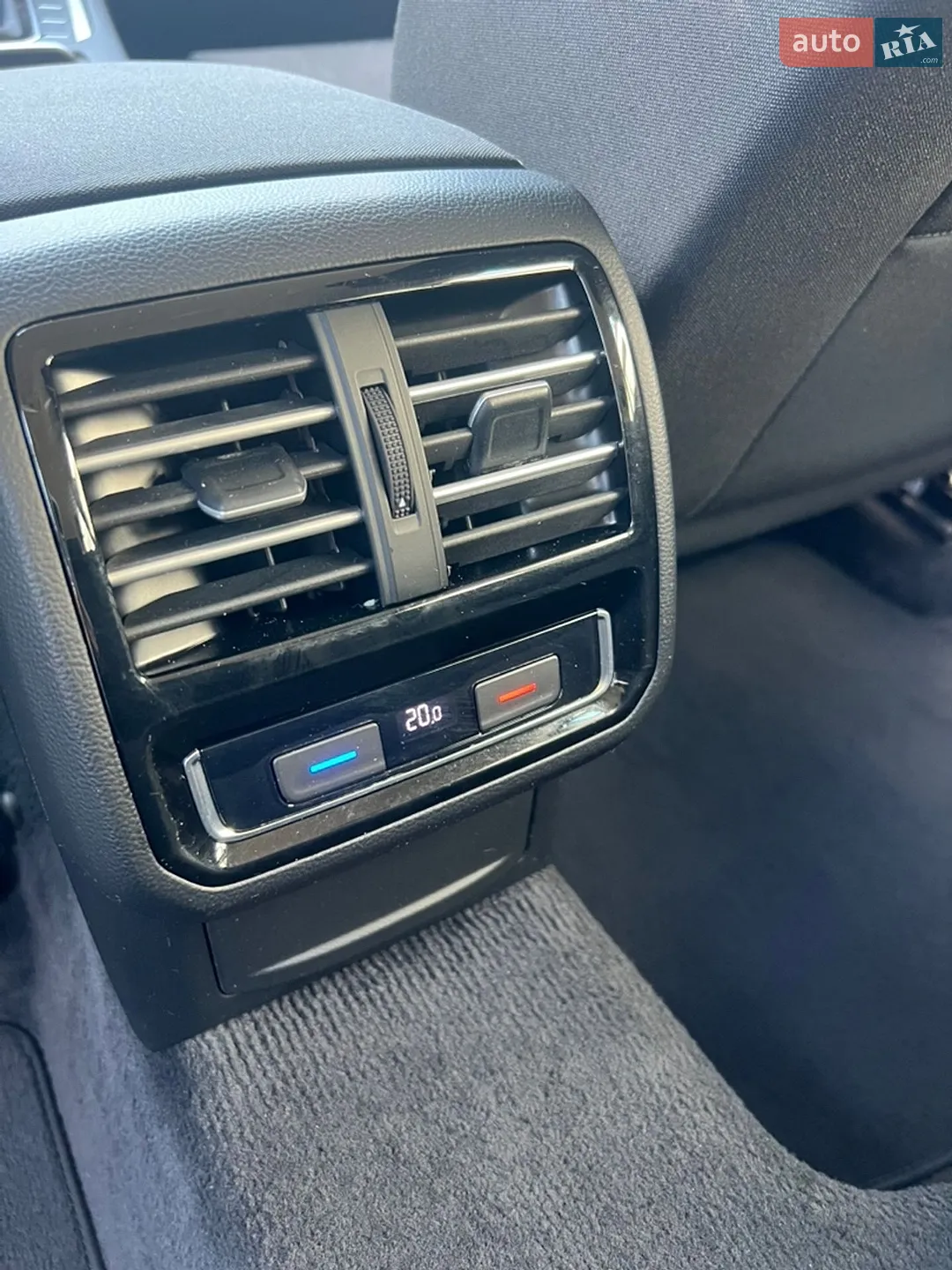 2017 Volkswagen Passat - мініатюра 23