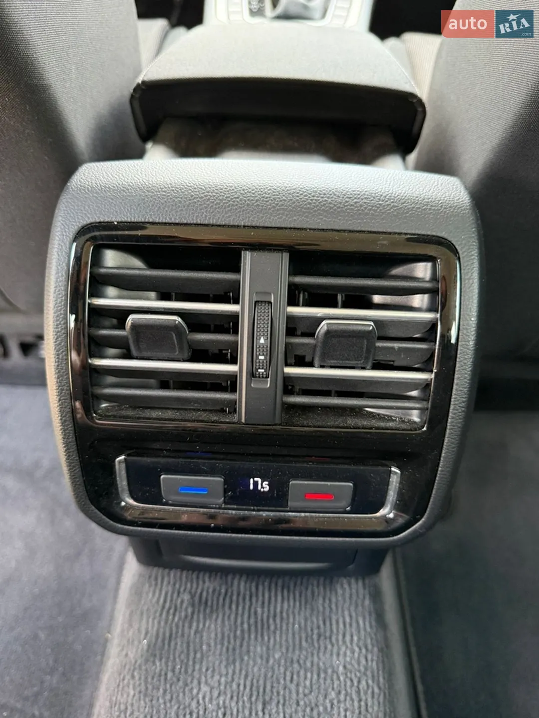 2017 Volkswagen Passat - мініатюра 16