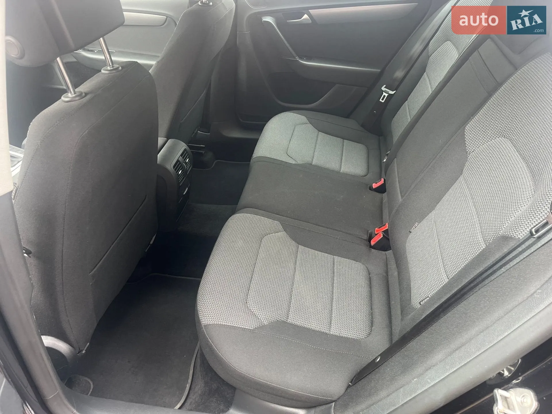 2013 Volkswagen Passat - мініатюра 14