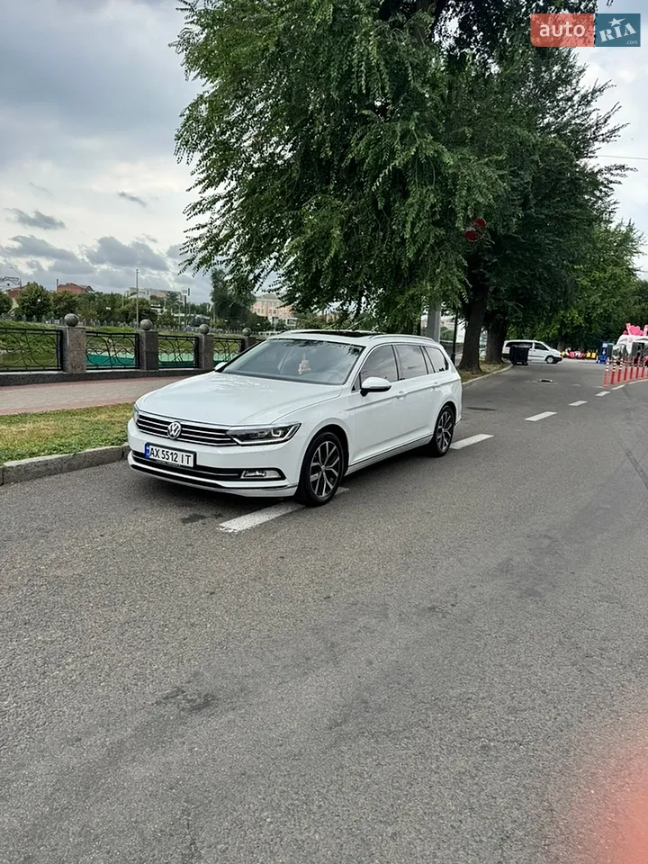 2015 Volkswagen Passat - мініатюра 12