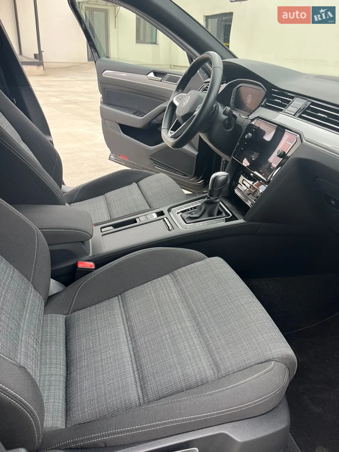 2022 Volkswagen Passat - мініатюра 29