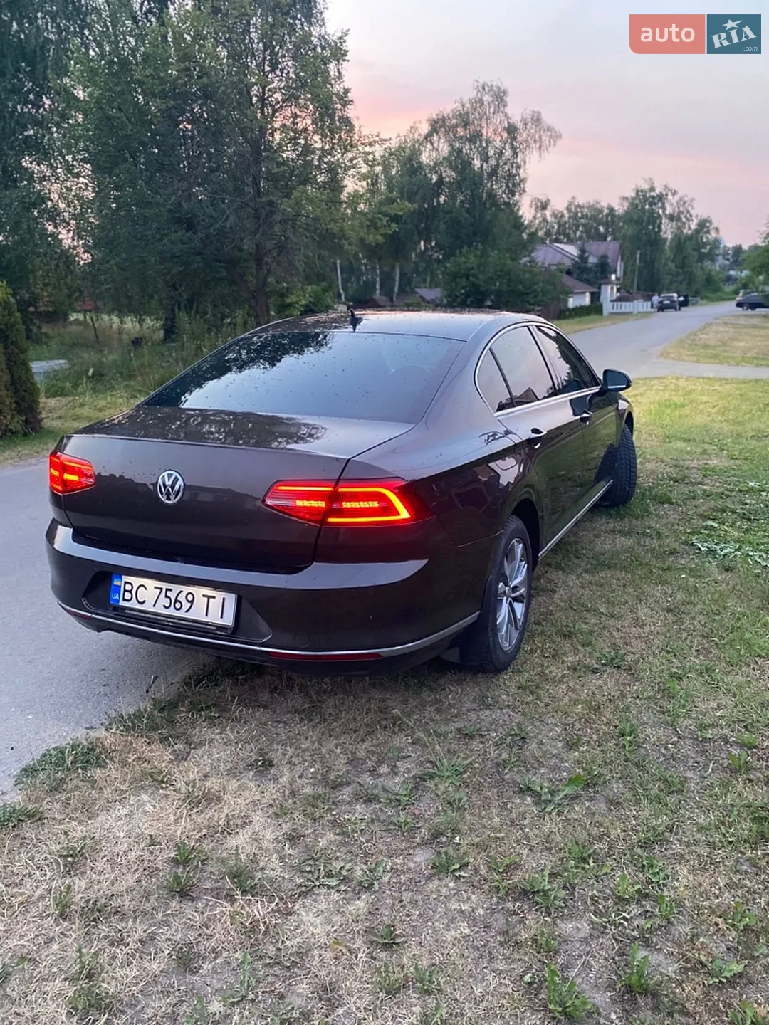 2016 Volkswagen Passat - мініатюра 5