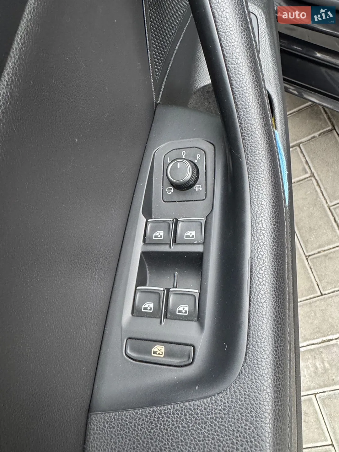 2017 Volkswagen Passat - мініатюра 19