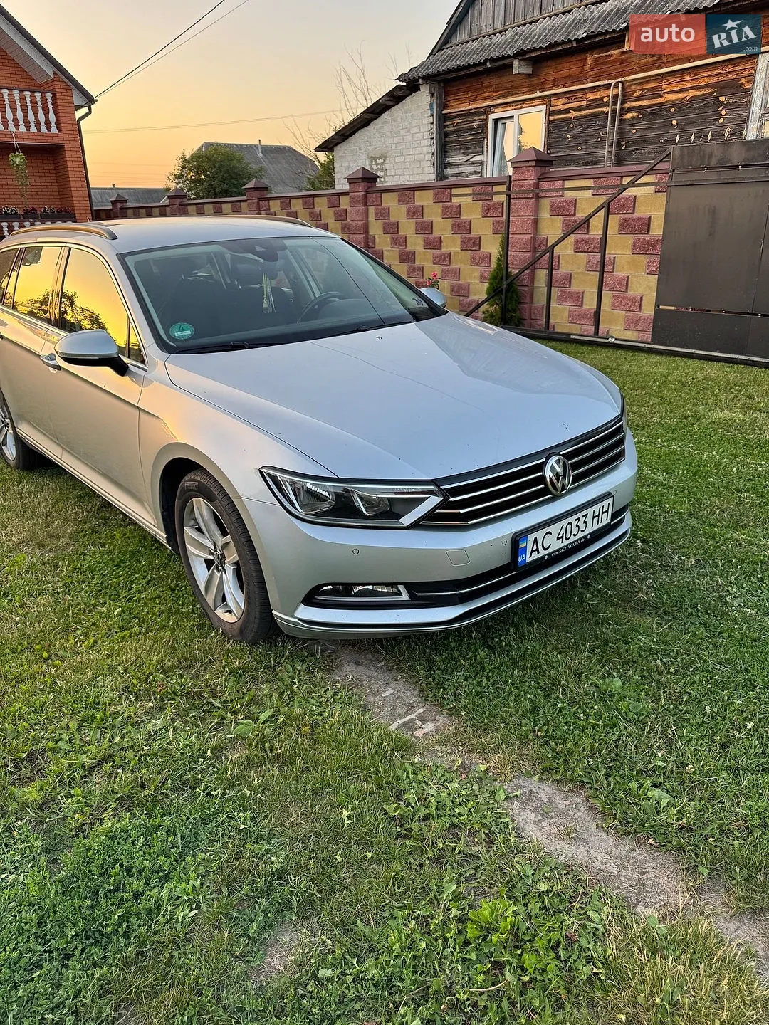 2019 Volkswagen Passat - фото 1