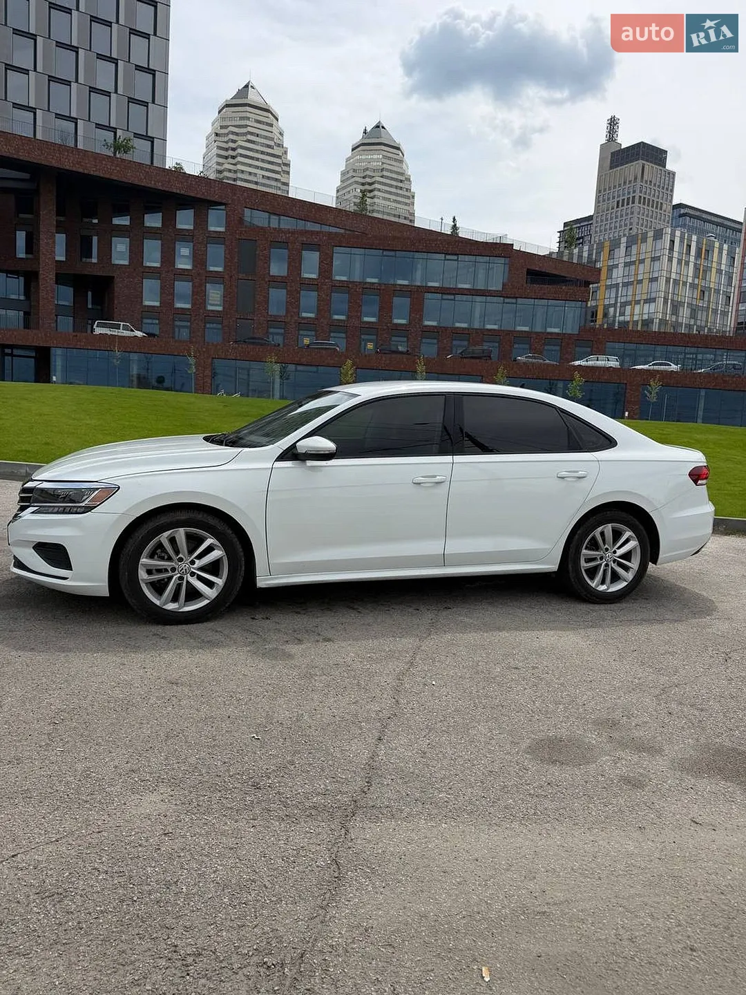 2021 Volkswagen Passat - мініатюра 39