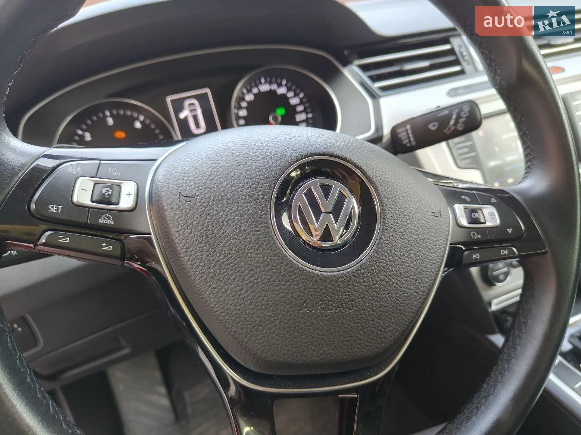 2016 Volkswagen Passat - мініатюра 14