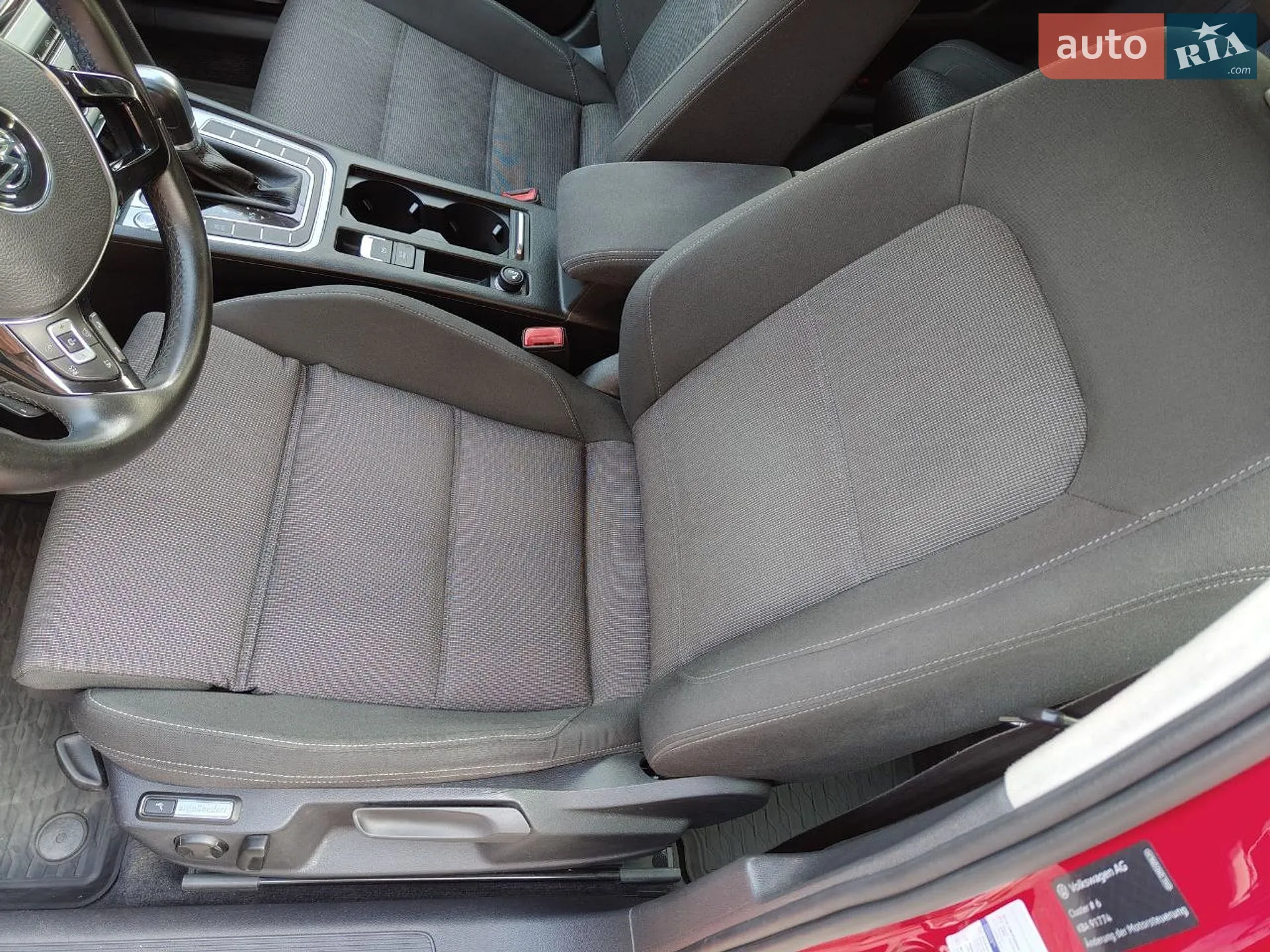 2016 Volkswagen Passat - мініатюра 17