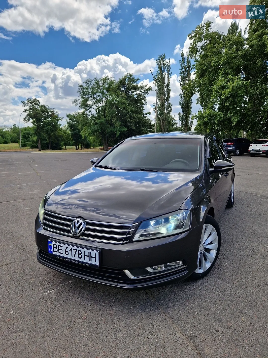 2011 Volkswagen Passat - мініатюра 9