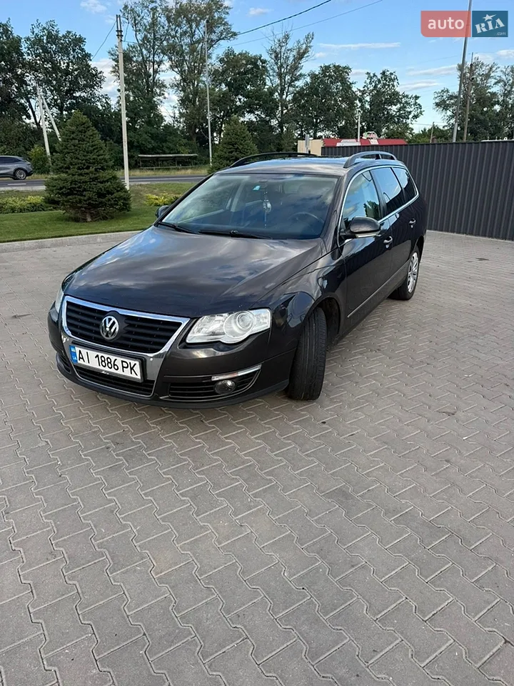 2010 Volkswagen Passat - мініатюра 12