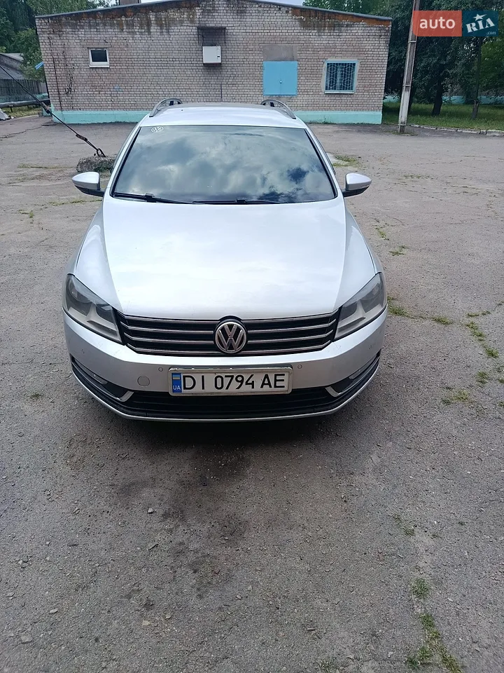2011 Volkswagen Passat - мініатюра 25