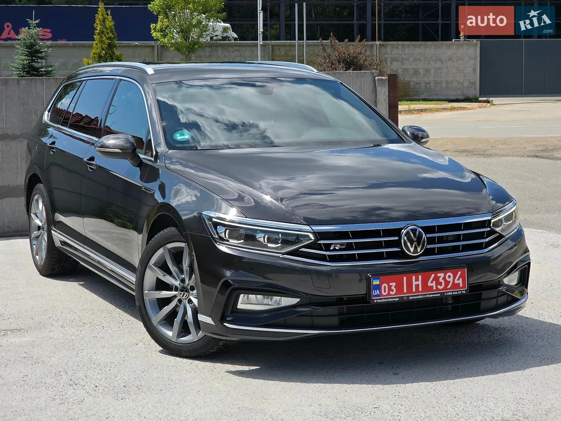 2023 Volkswagen Passat - фото 1