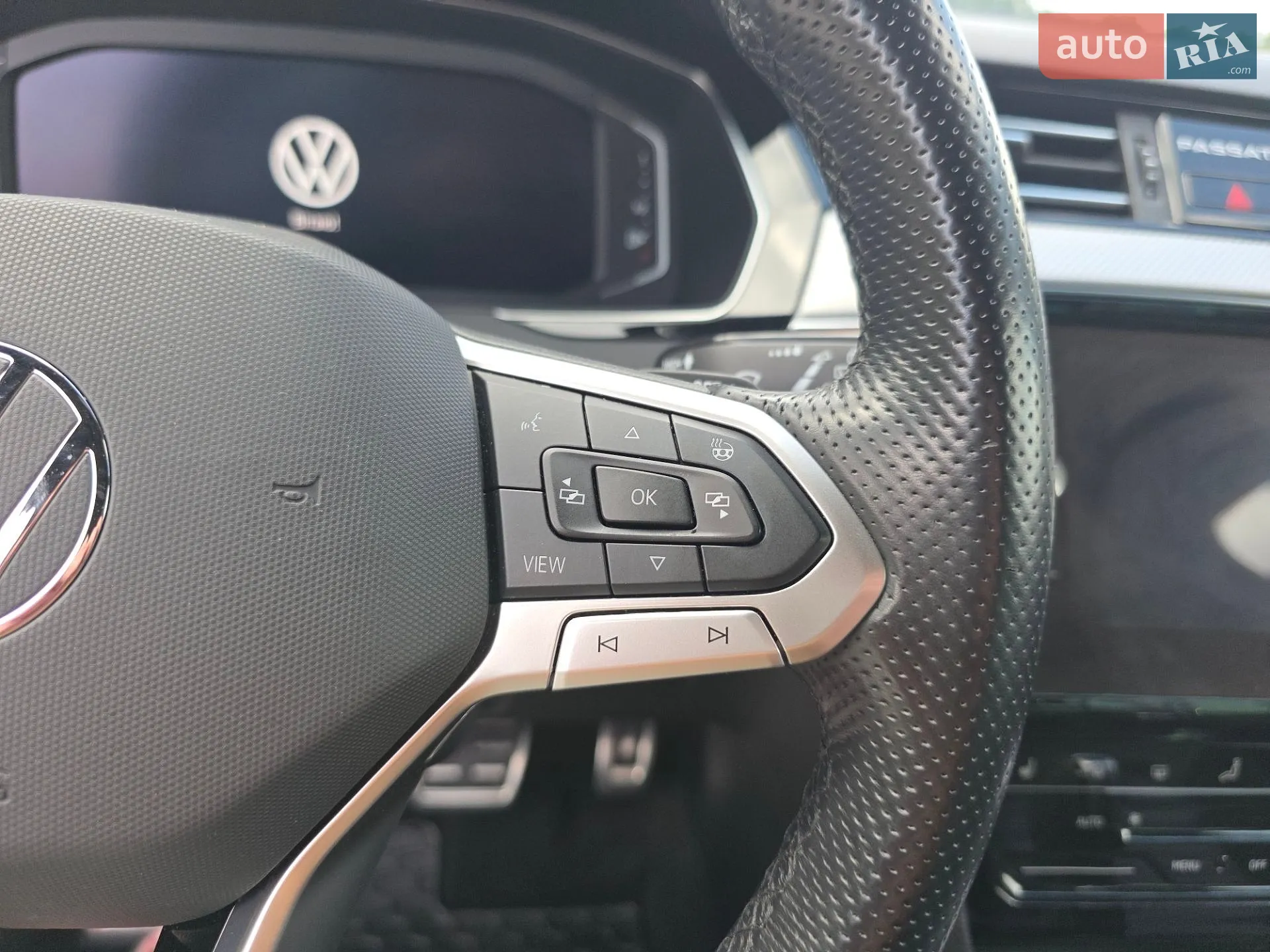 2023 Volkswagen Passat - мініатюра 23