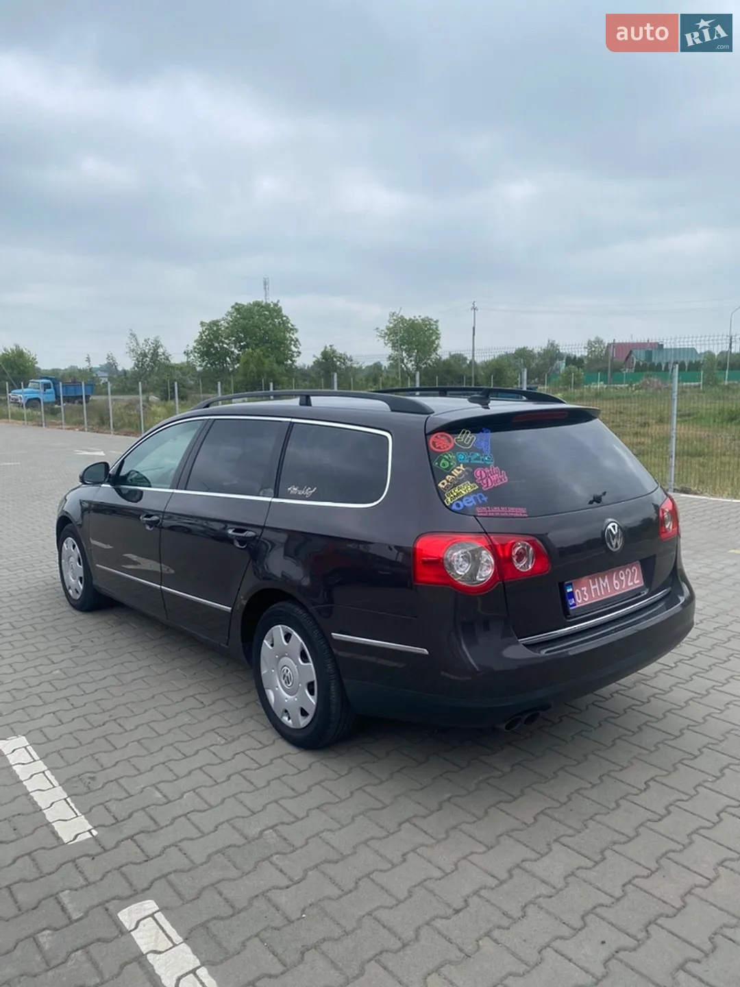 2010 Volkswagen Passat - мініатюра 4