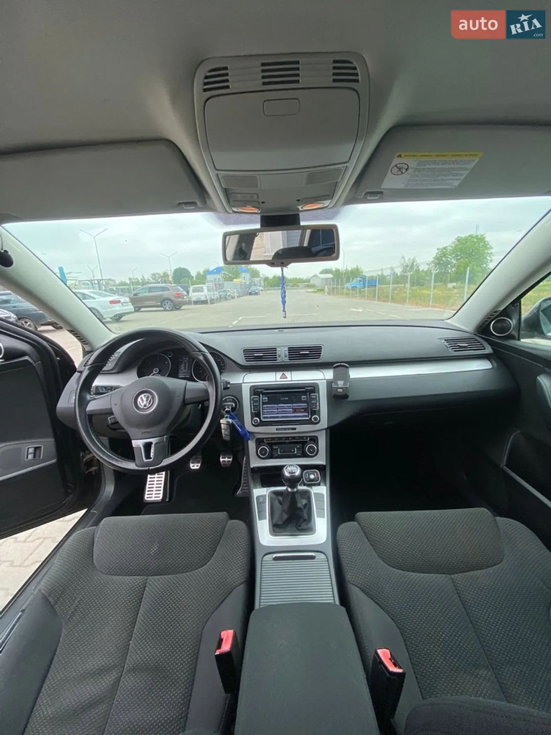 2010 Volkswagen Passat - мініатюра 9
