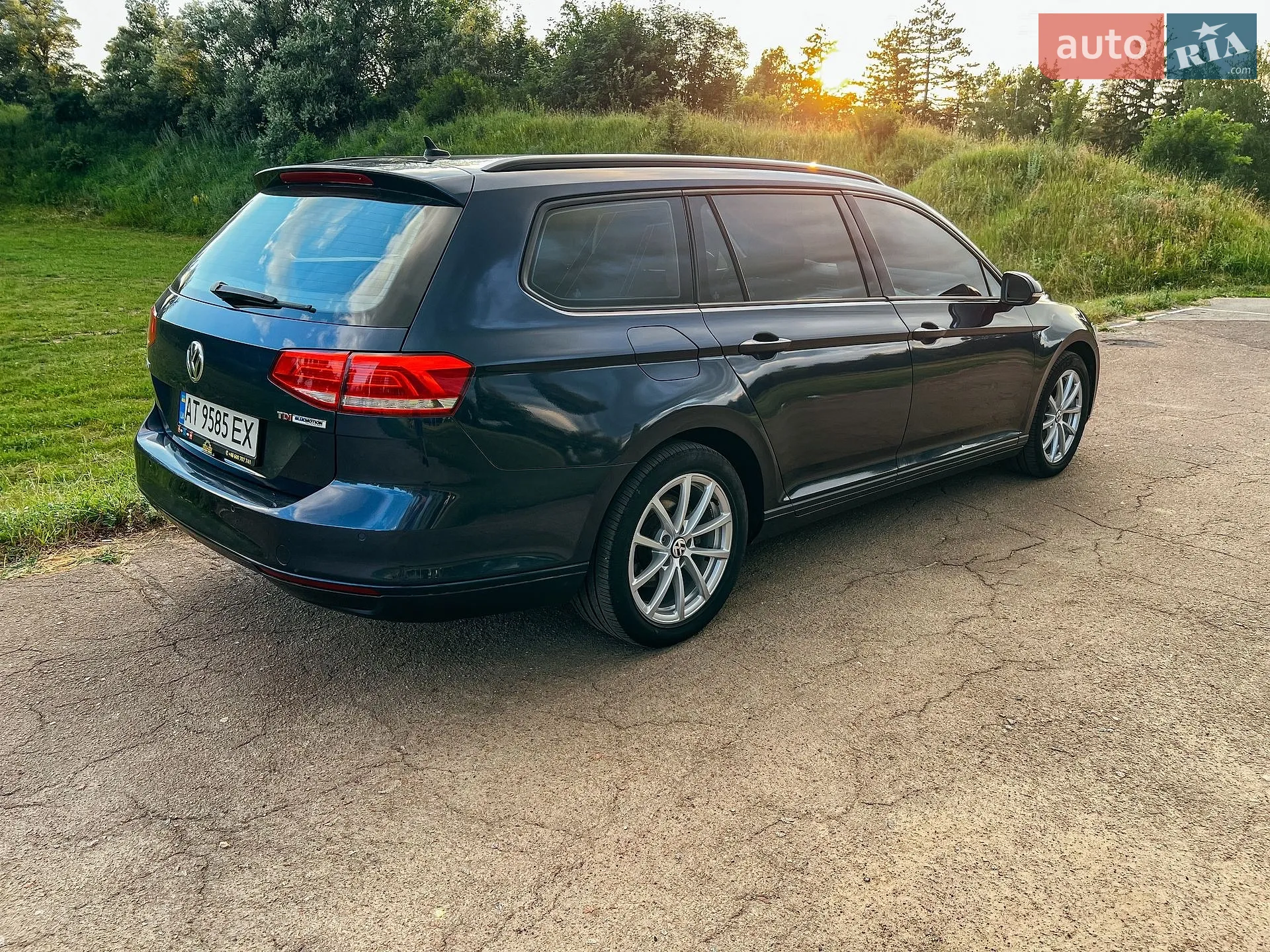 2015 Volkswagen Passat - мініатюра 4