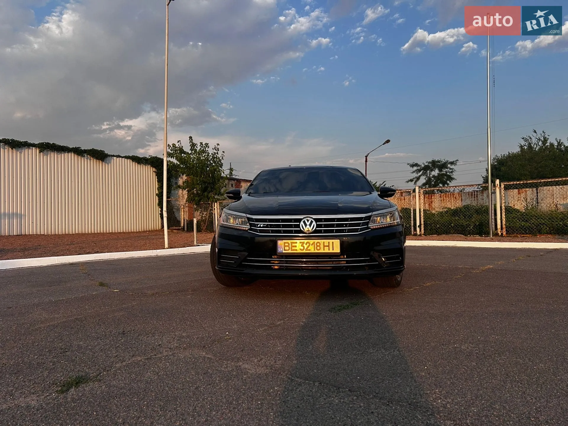 2017 Volkswagen Passat - мініатюра 2