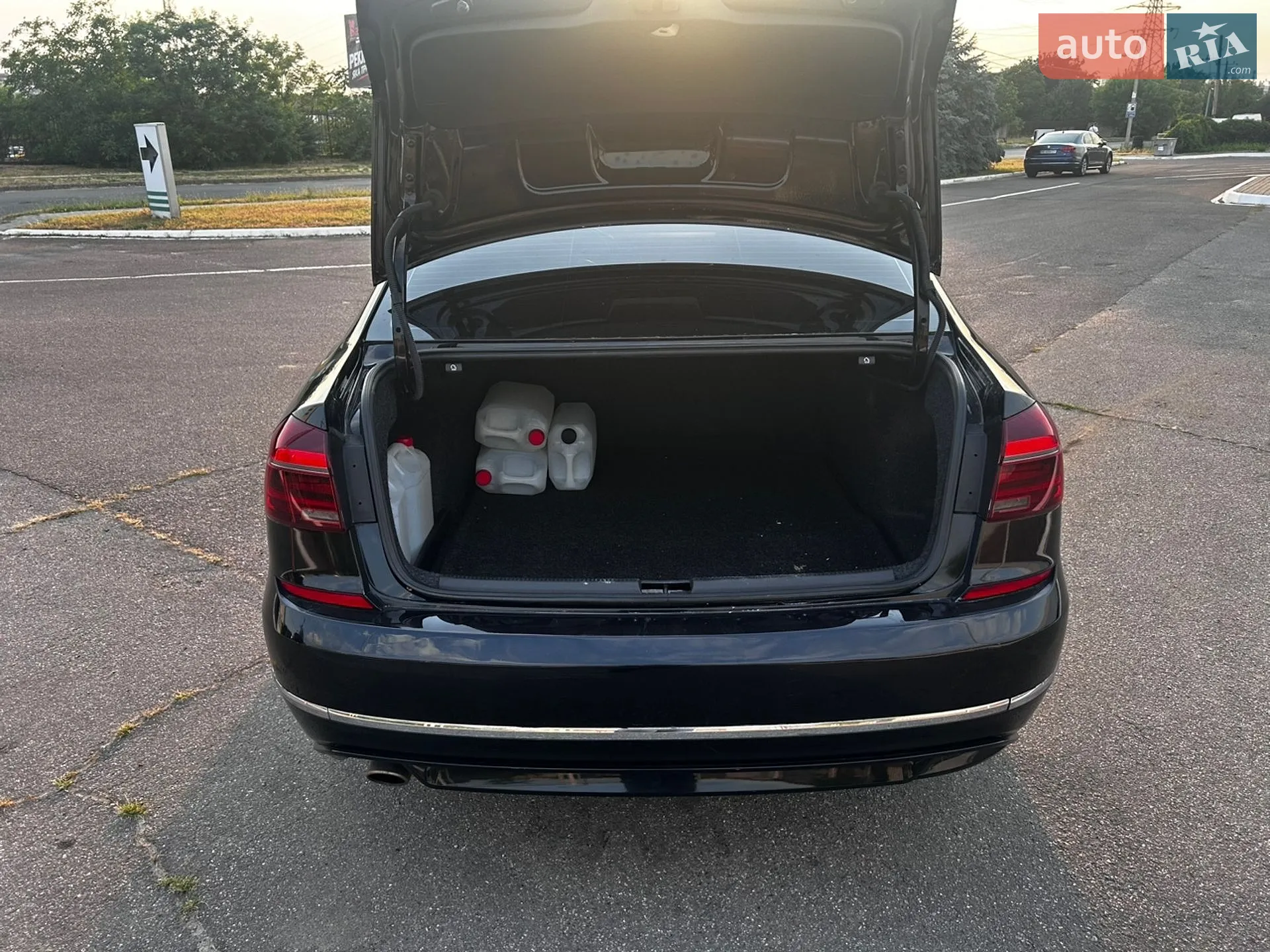 2017 Volkswagen Passat - мініатюра 10