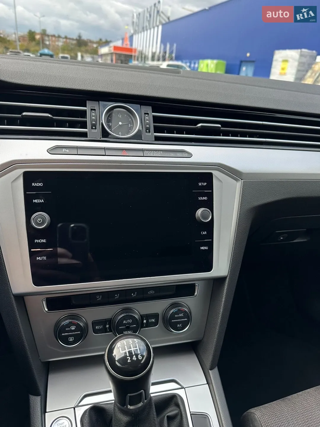 2017 Volkswagen Passat - мініатюра 12