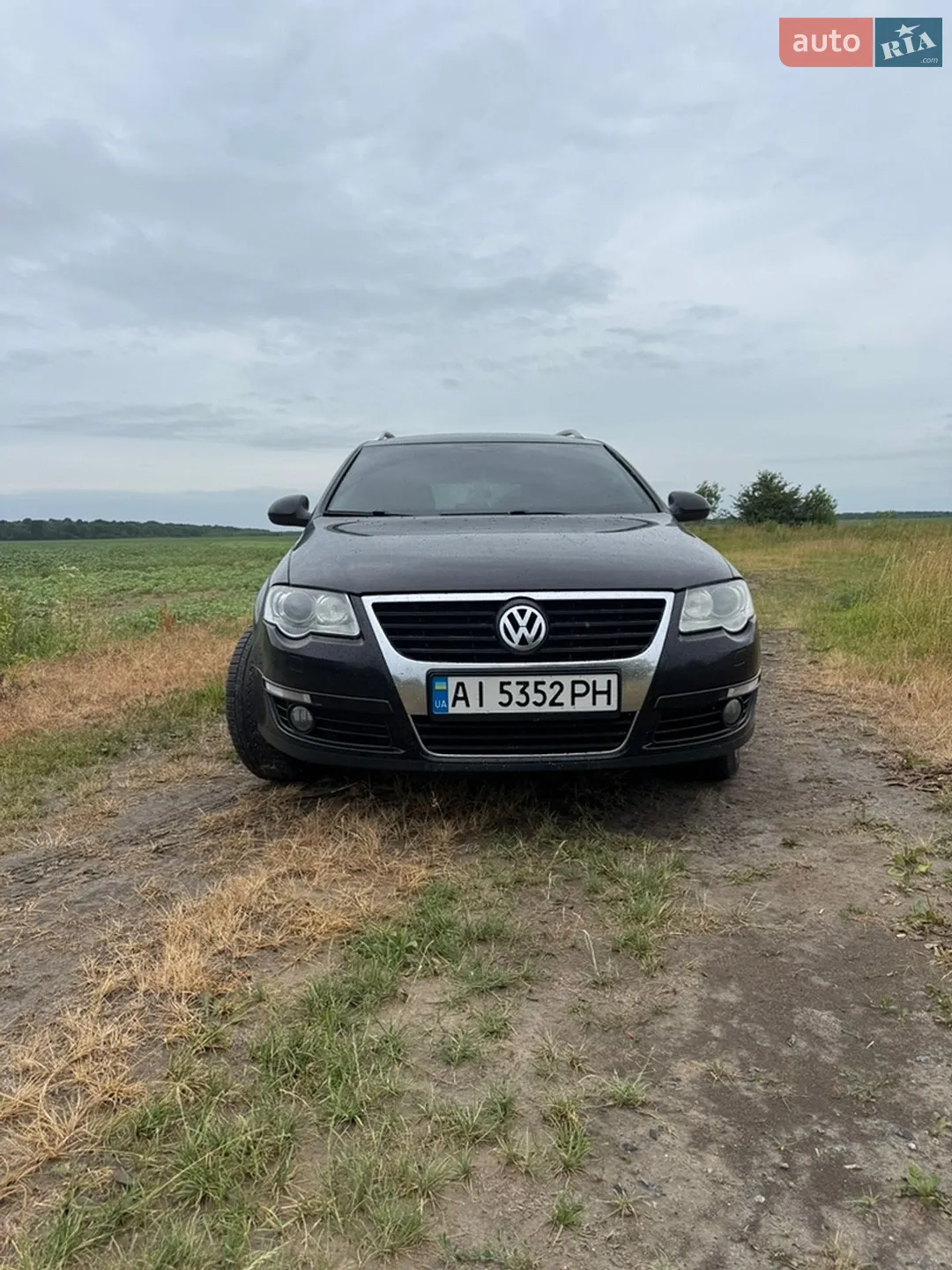 2010 Volkswagen Passat - мініатюра 2