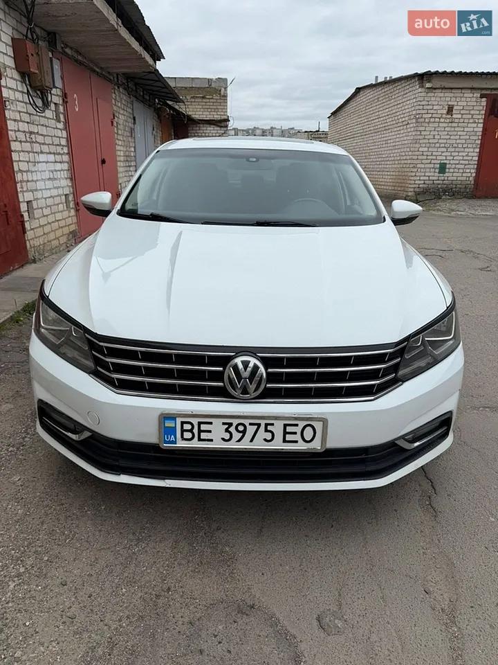 2016 Volkswagen Passat - мініатюра 16