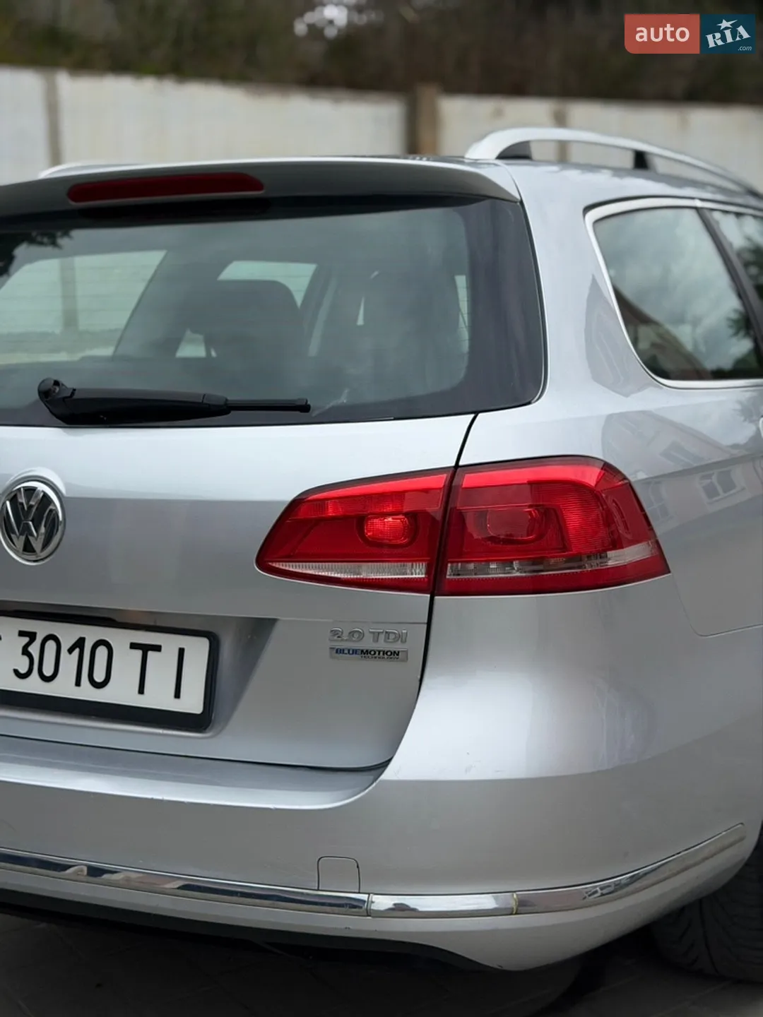 2010 Volkswagen Passat - мініатюра 17