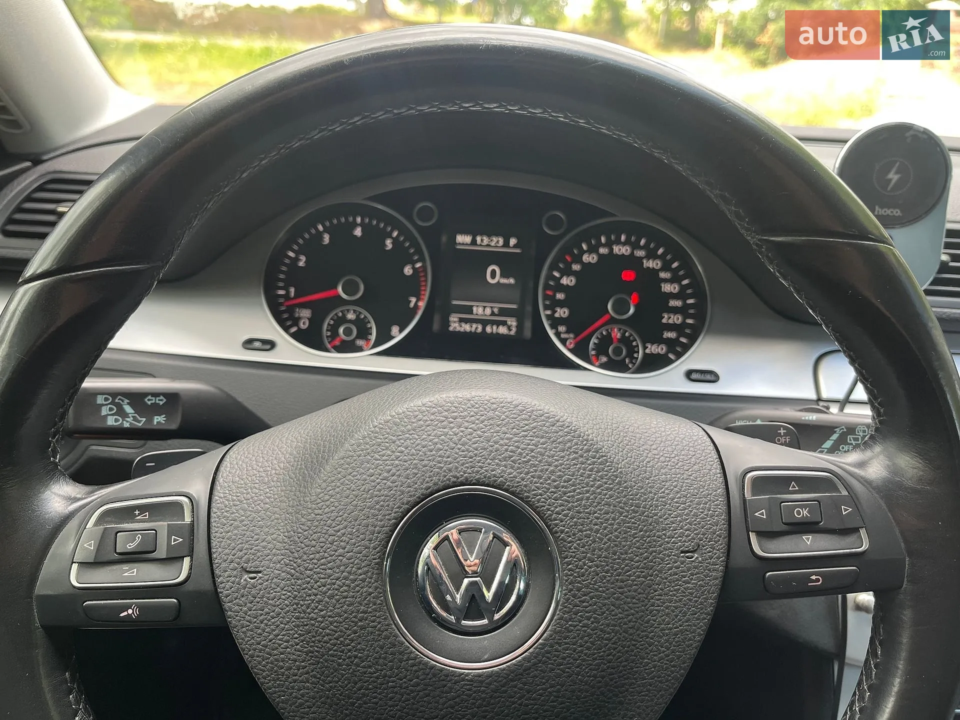 2010 Volkswagen Passat - мініатюра 18