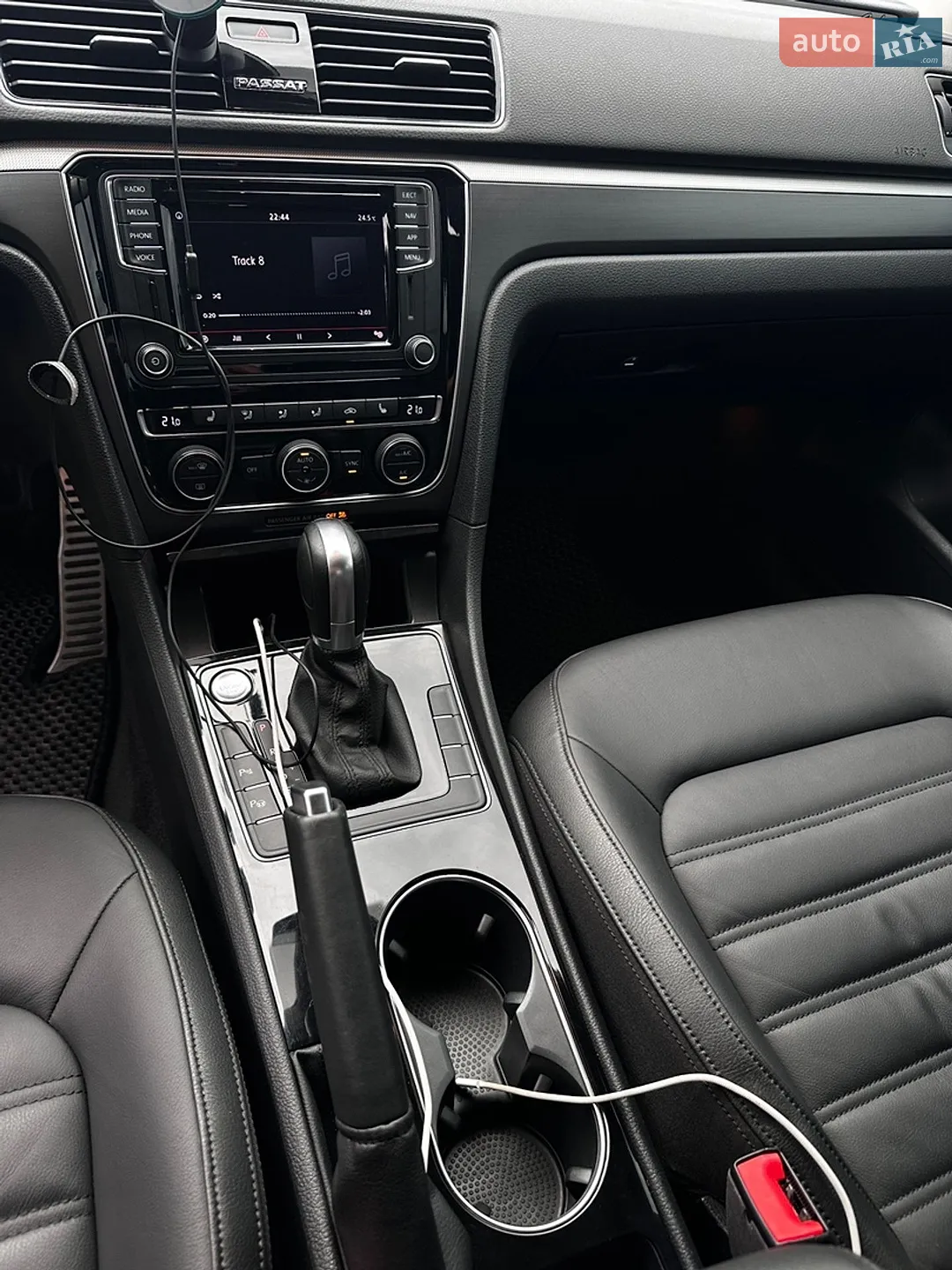 2017 Volkswagen Passat - мініатюра 16