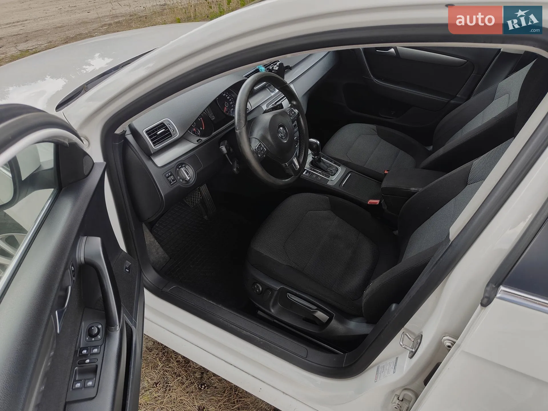 2013 Volkswagen Passat - мініатюра 22
