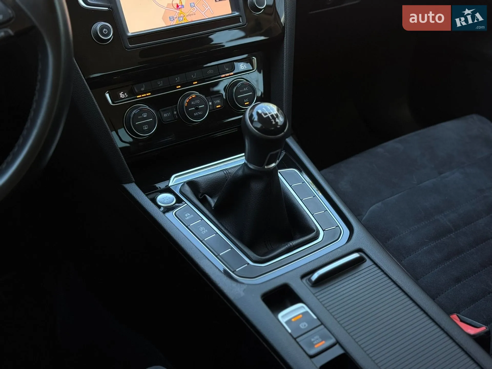 2015 Volkswagen Passat - мініатюра 59