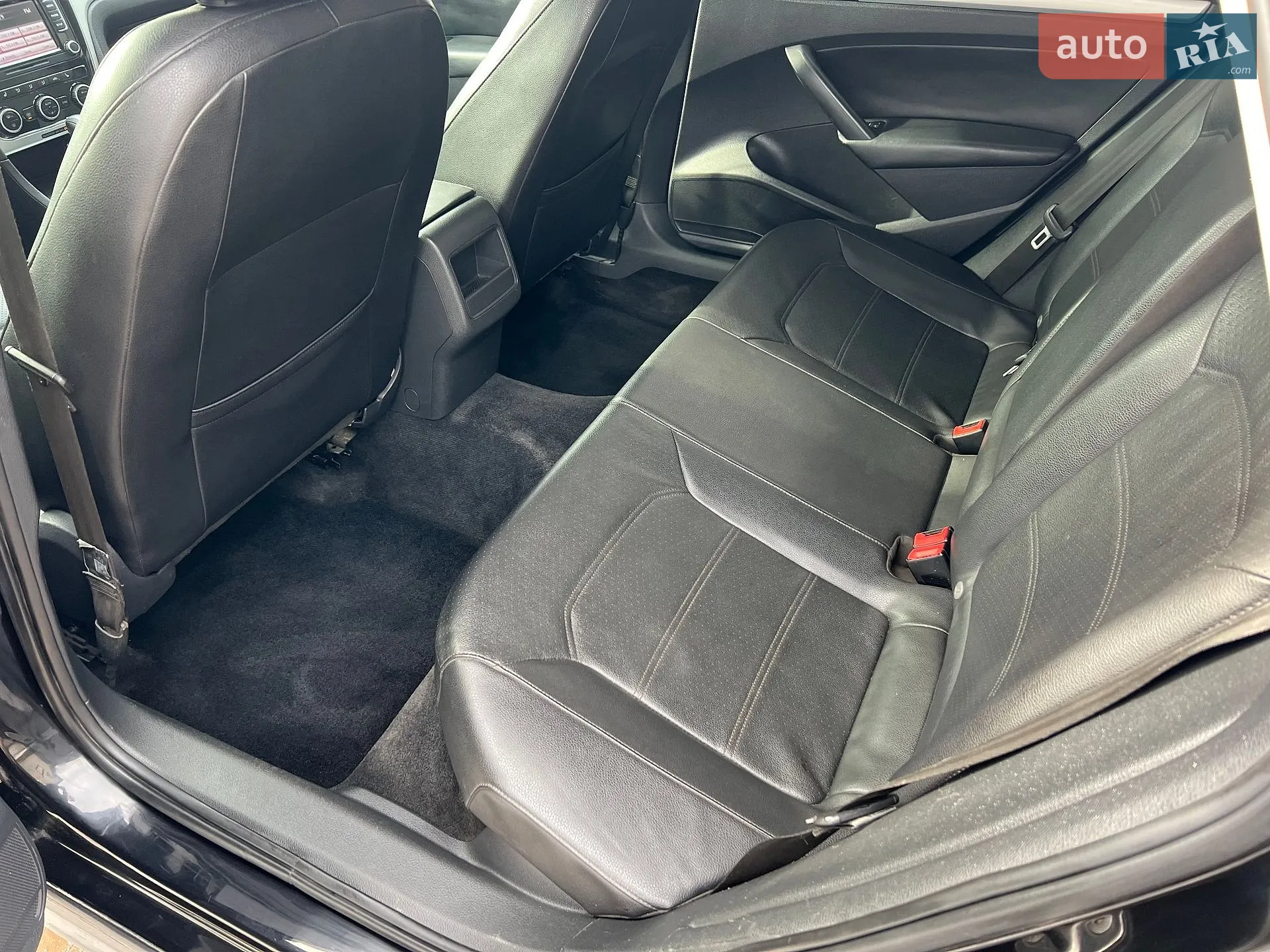 2012 Volkswagen Passat - мініатюра 9