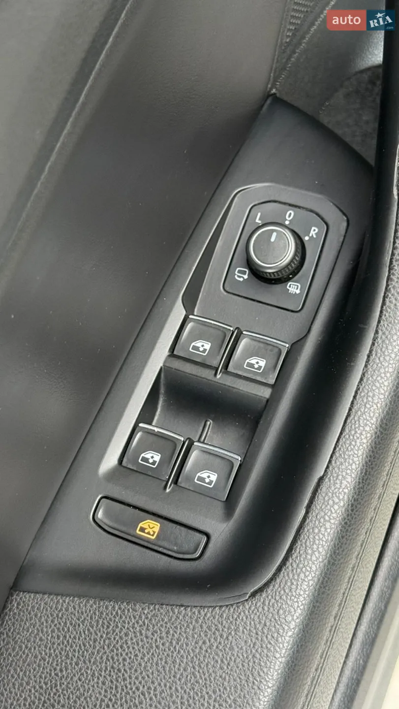 2019 Volkswagen Passat - мініатюра 15