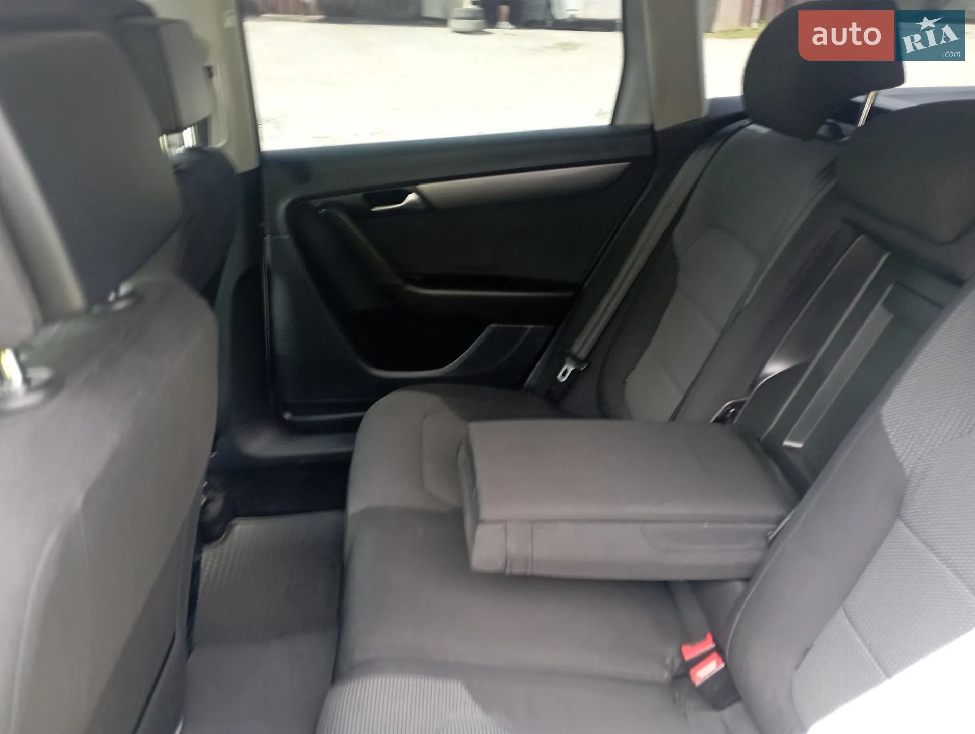 2014 Volkswagen Passat - мініатюра 31