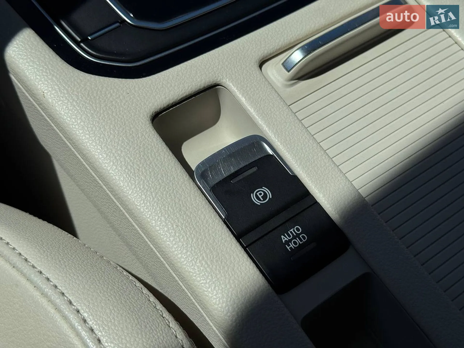 2016 Volkswagen Passat - мініатюра 38