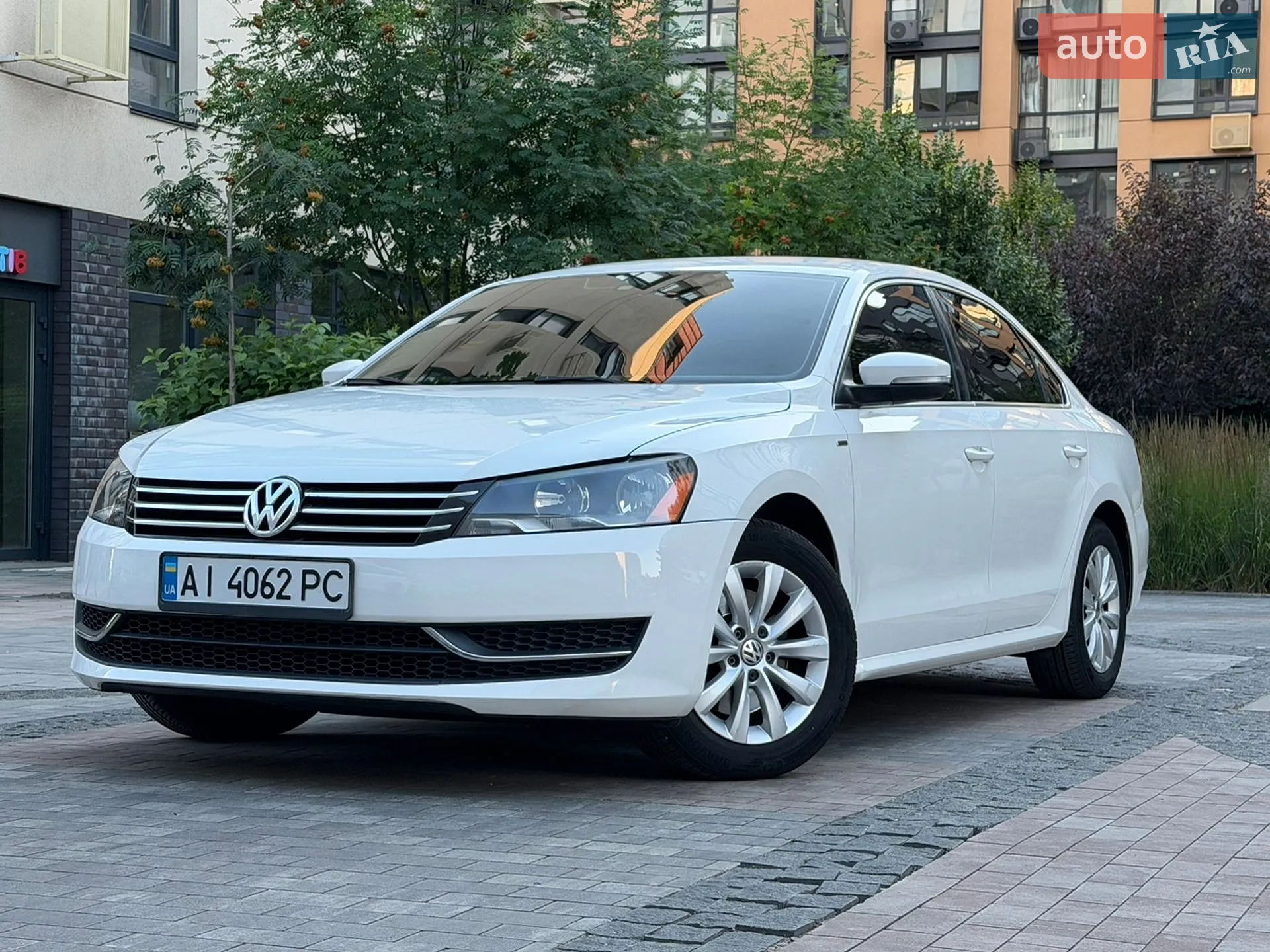 2013 Volkswagen Passat - мініатюра 3