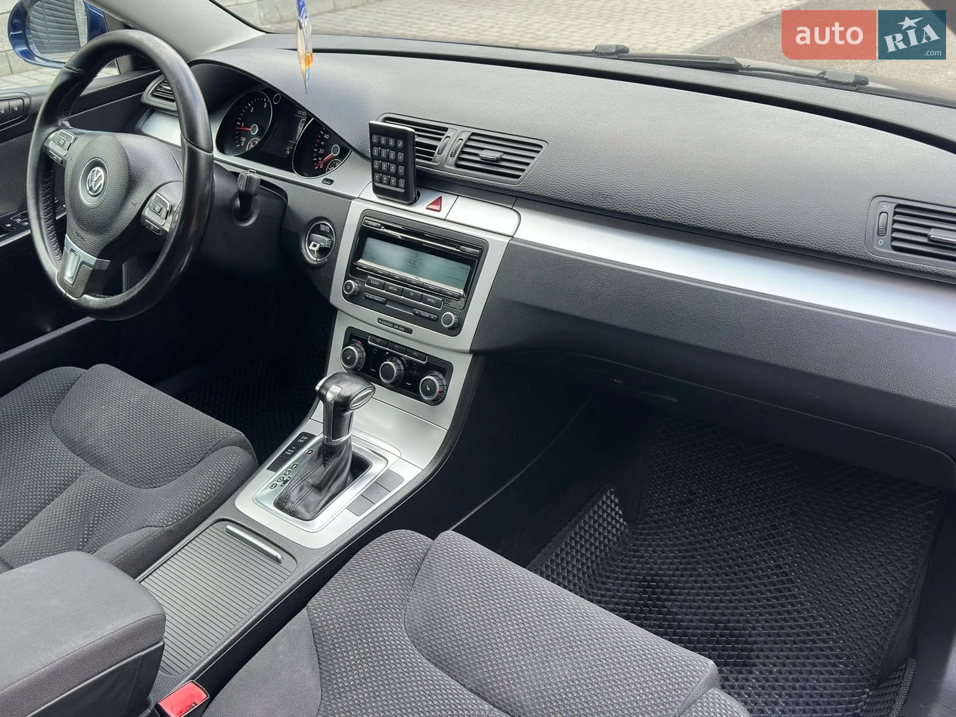2010 Volkswagen Passat - мініатюра 8