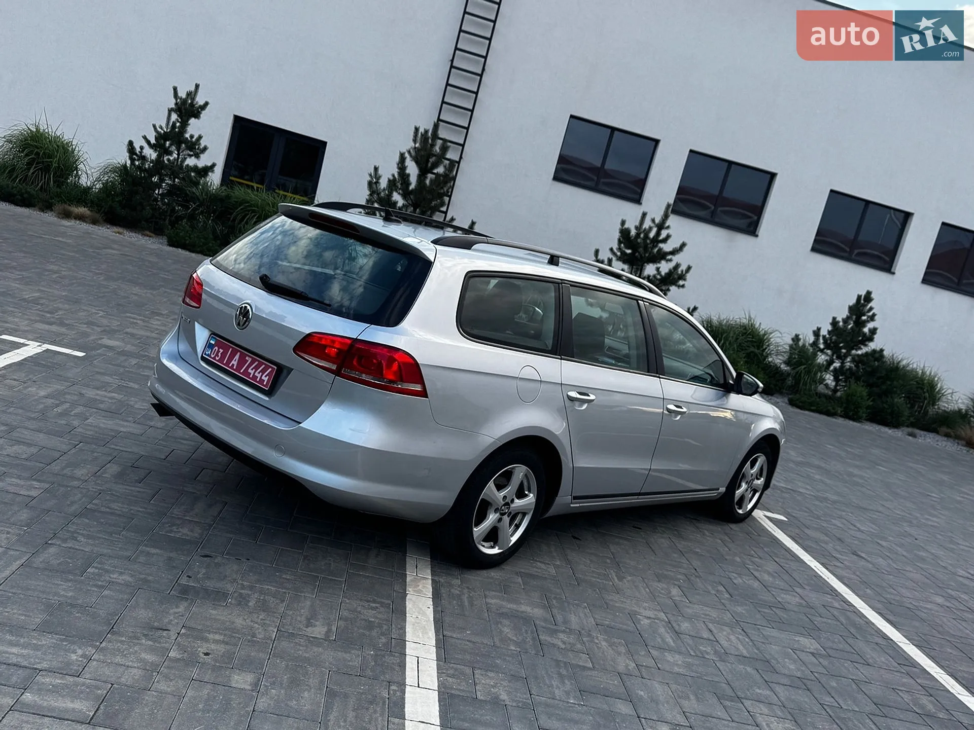 2011 Volkswagen Passat - мініатюра 8