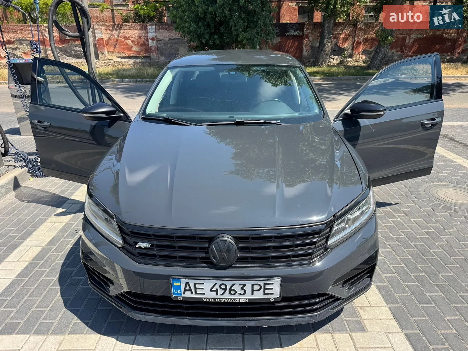2017 Volkswagen Passat - мініатюра 2