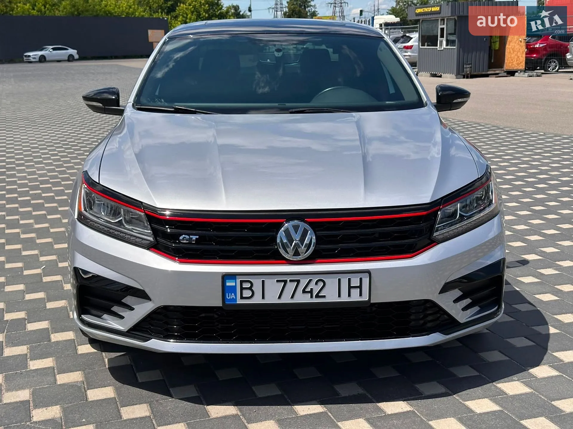 2018 Volkswagen Passat - мініатюра 2