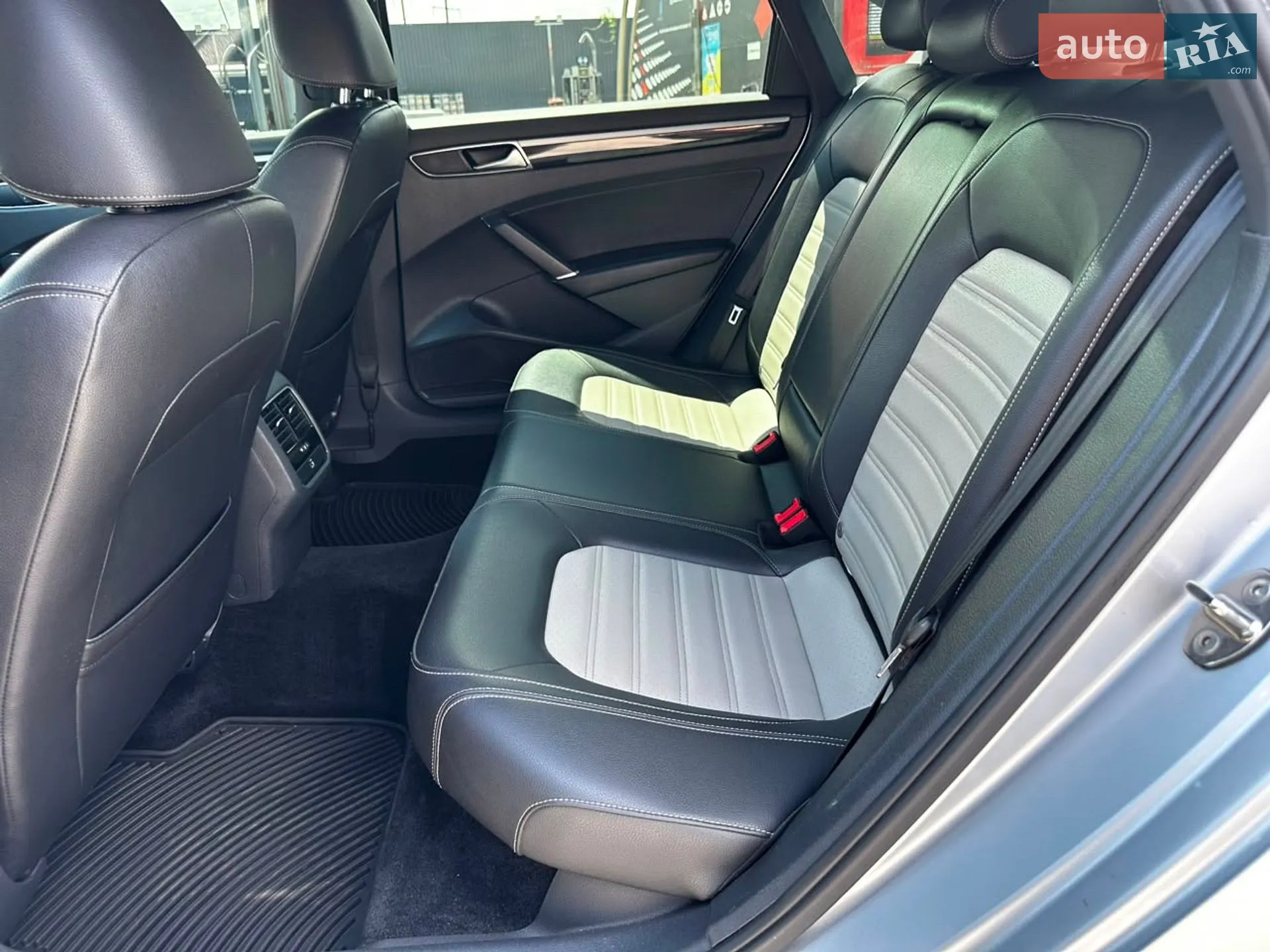 2018 Volkswagen Passat - мініатюра 26