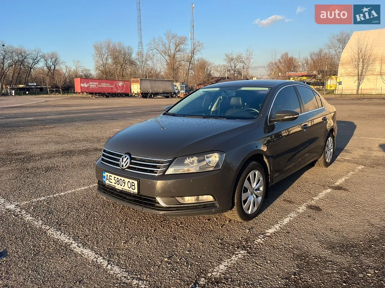 2010 Volkswagen Passat - мініатюра 16