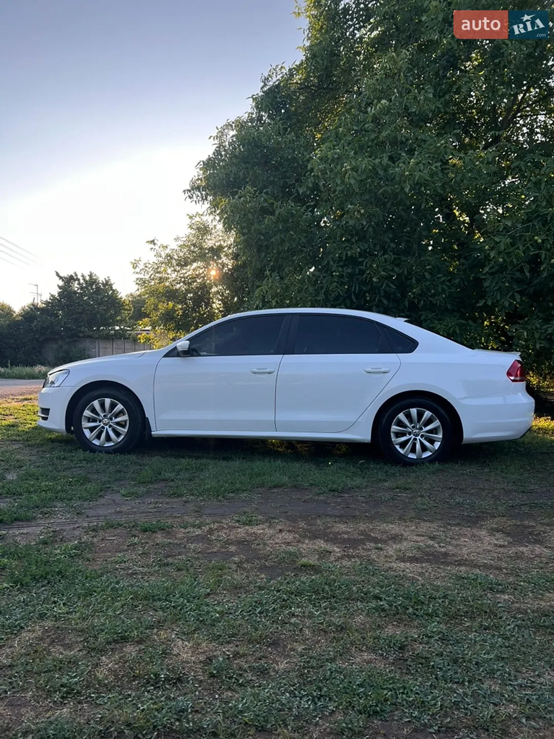 2014 Volkswagen Passat - мініатюра 2