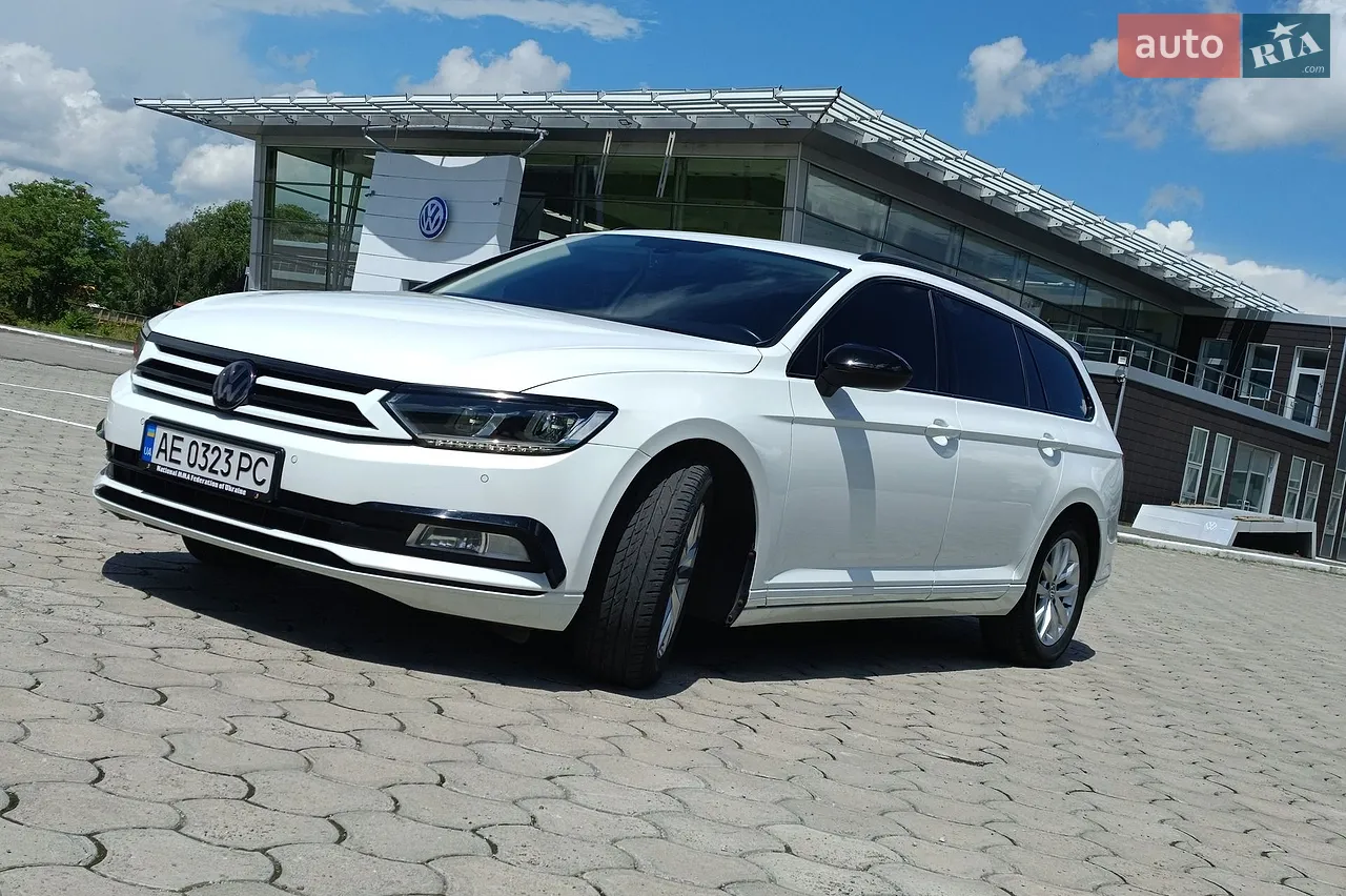 2017 Volkswagen Passat - мініатюра 39