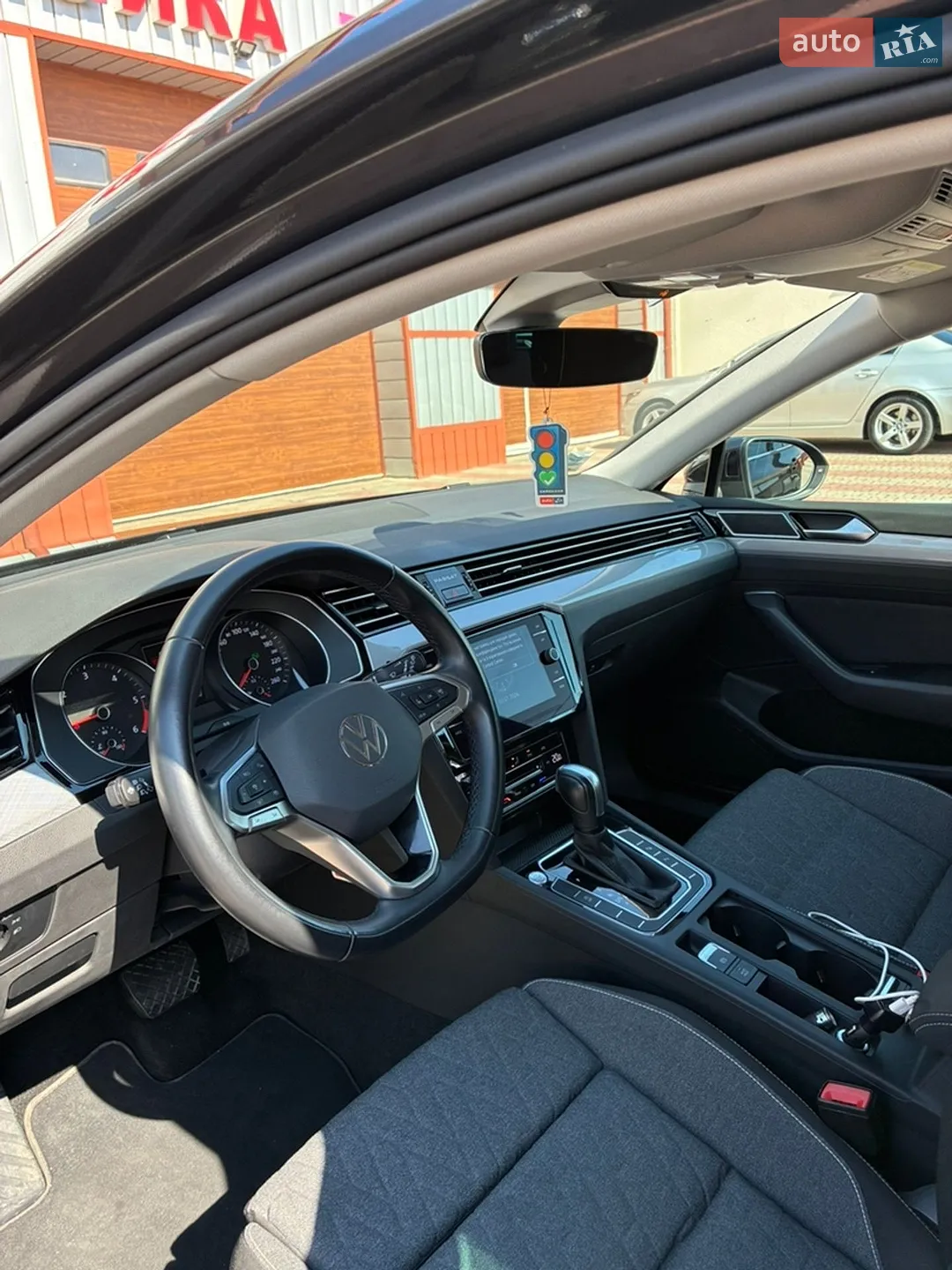2022 Volkswagen Passat - мініатюра 2