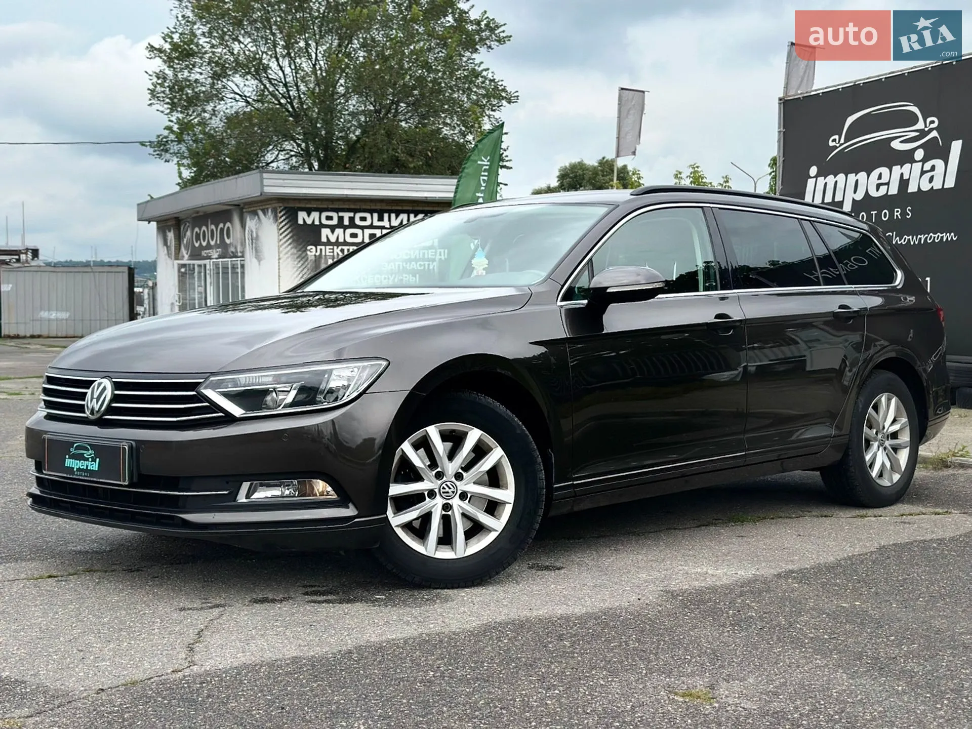 2017 Volkswagen Passat - мініатюра 2